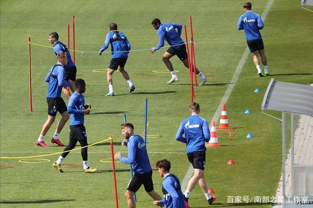方硕28分首钢力克广州 崔永熙23+7李炎哲14分