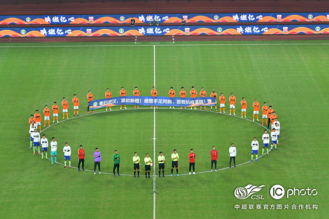 日天模式！库里半决赛和决赛合计轰进17记三分