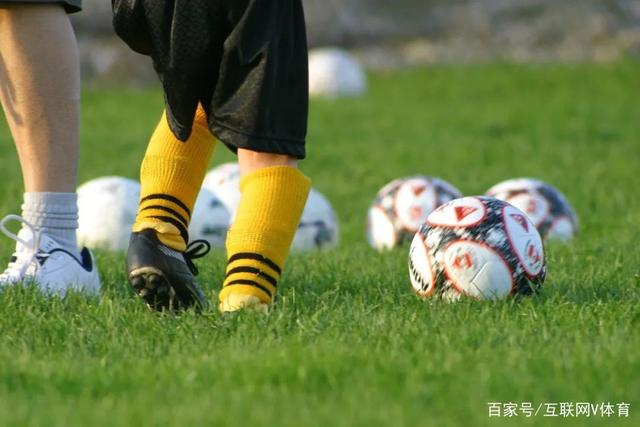 C罗需赶快找欧冠球队了 梅西多项数据超越或威胁到他
